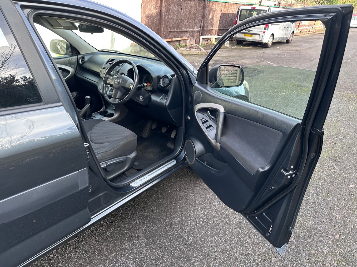 Used Toyota RAV4 2008 for sale - 77329311: Photo 18