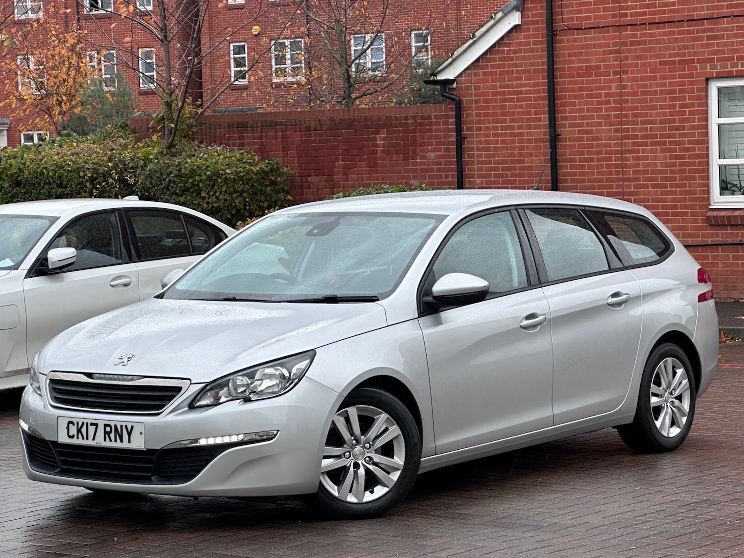 Used Peugeot 308 2017 for sale - 77329303: Photo 23