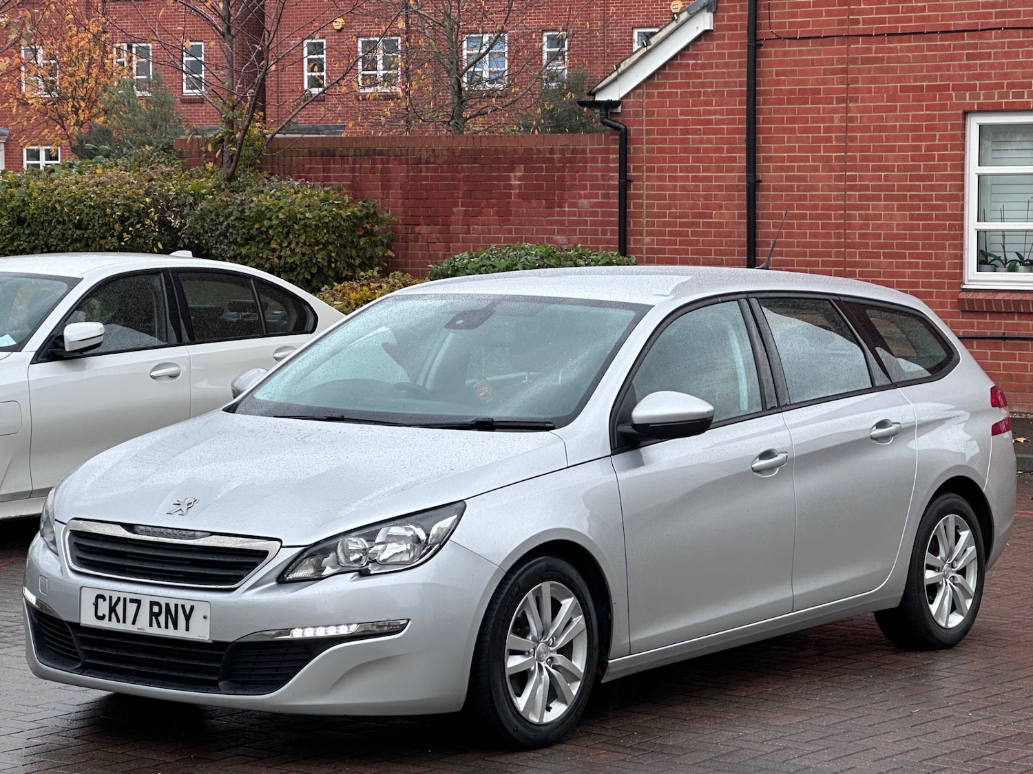 Used Peugeot 308 2017 for sale - 77329303: Photo 41