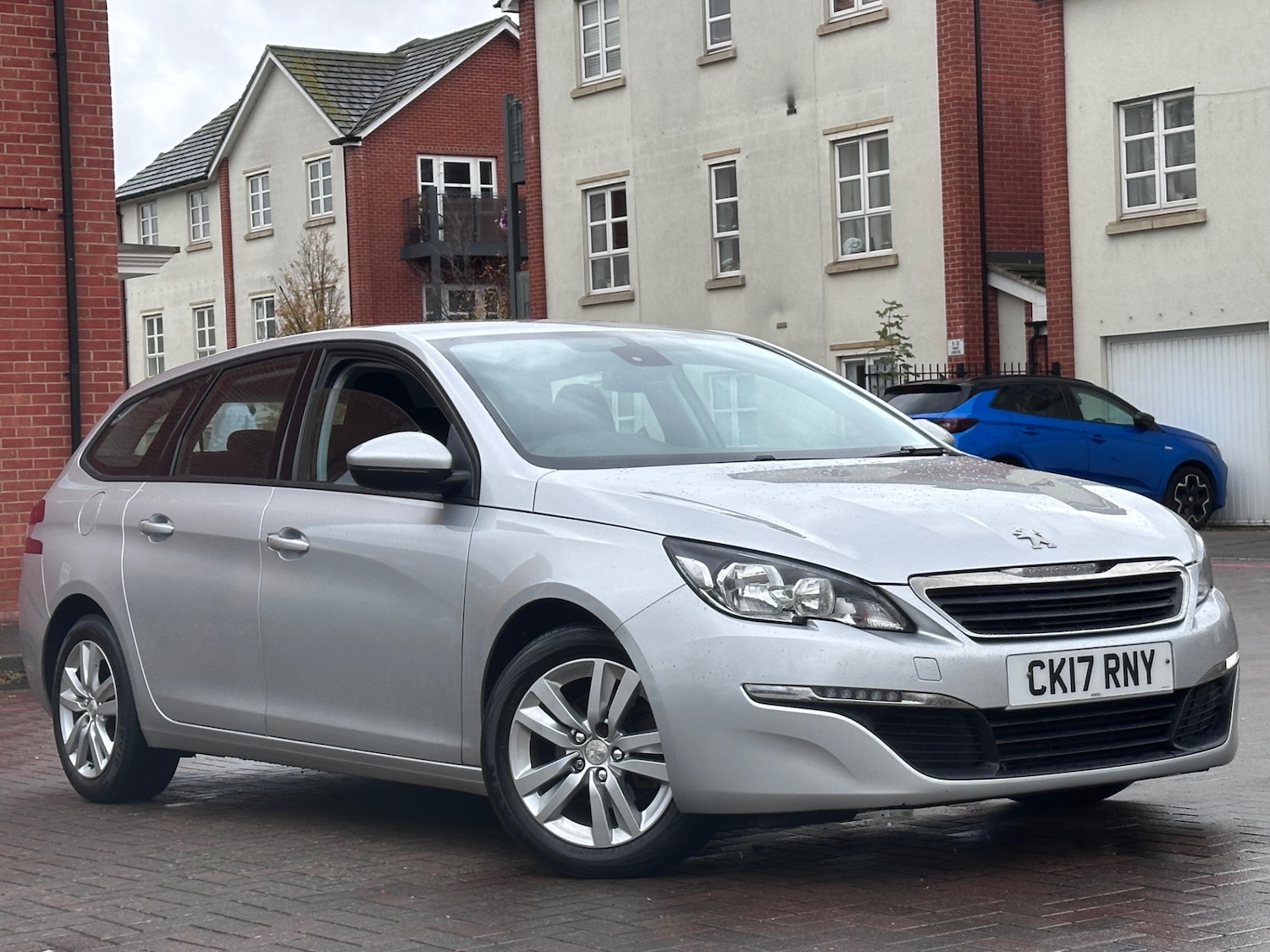 Used Peugeot 308 2017 for sale - 77329303: Photo 7