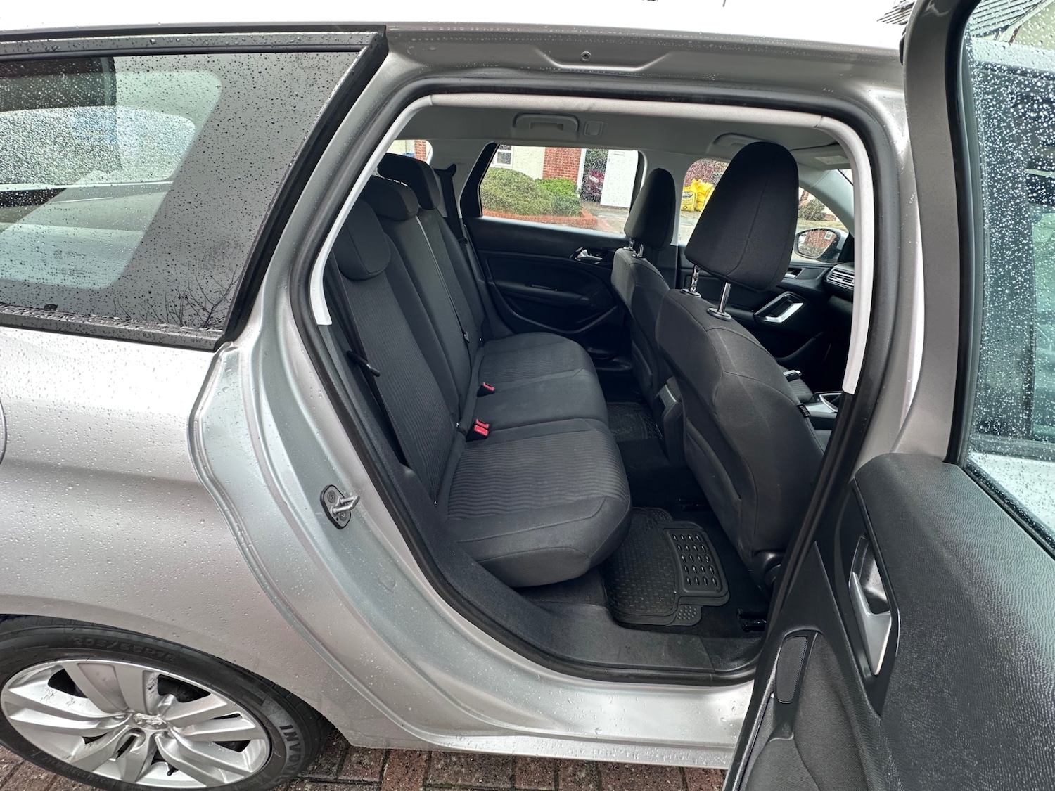 Used Peugeot 308 2017 for sale - 77329303: Photo 75