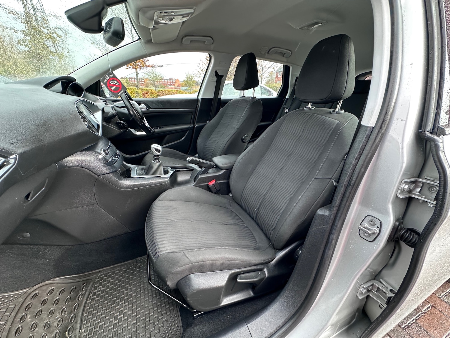 Used Peugeot 308 2017 for sale - 77329303: Photo 79