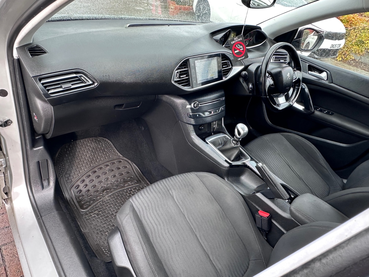 Used Peugeot 308 2017 for sale - 77329303: Photo 81