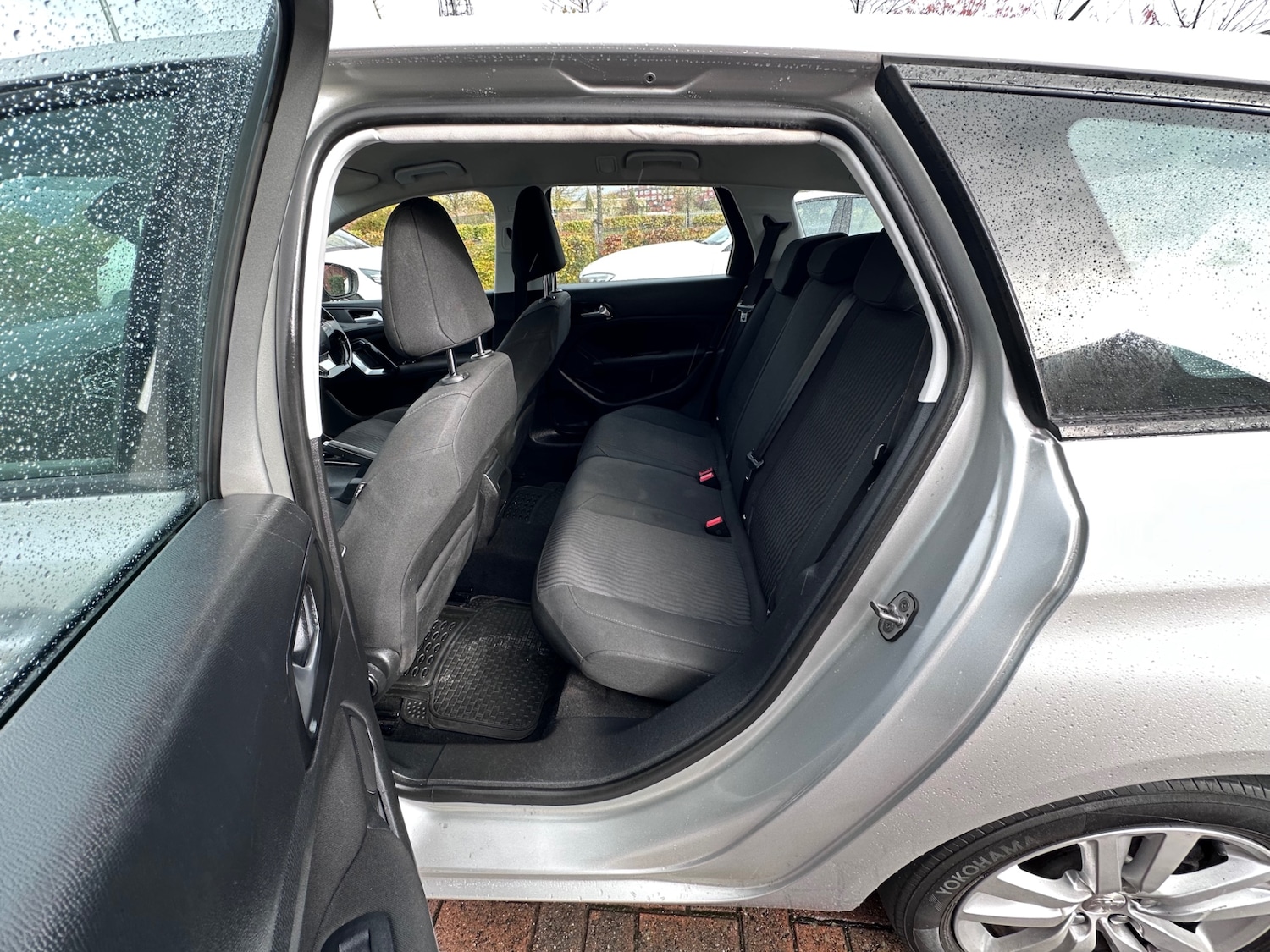 Used Peugeot 308 2017 for sale - 77329303: Photo 84