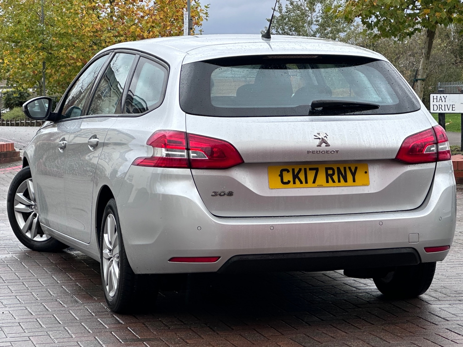 Used Peugeot 308 2017 for sale - 77329303: Photo 9