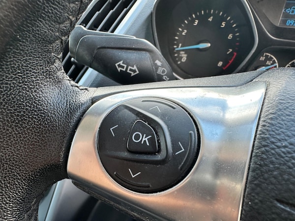 Used Ford C-Max 2013 for sale - 76189923: Photo 19