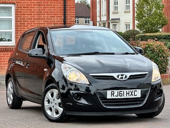 Hyundai - i20