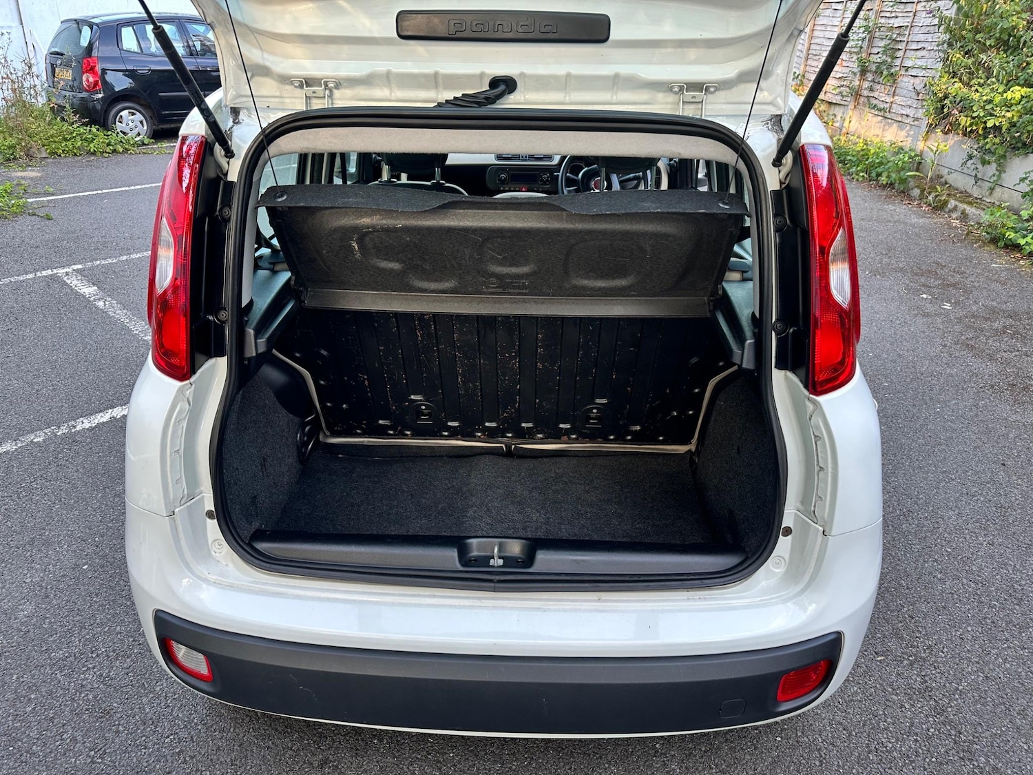 Vehicle 29