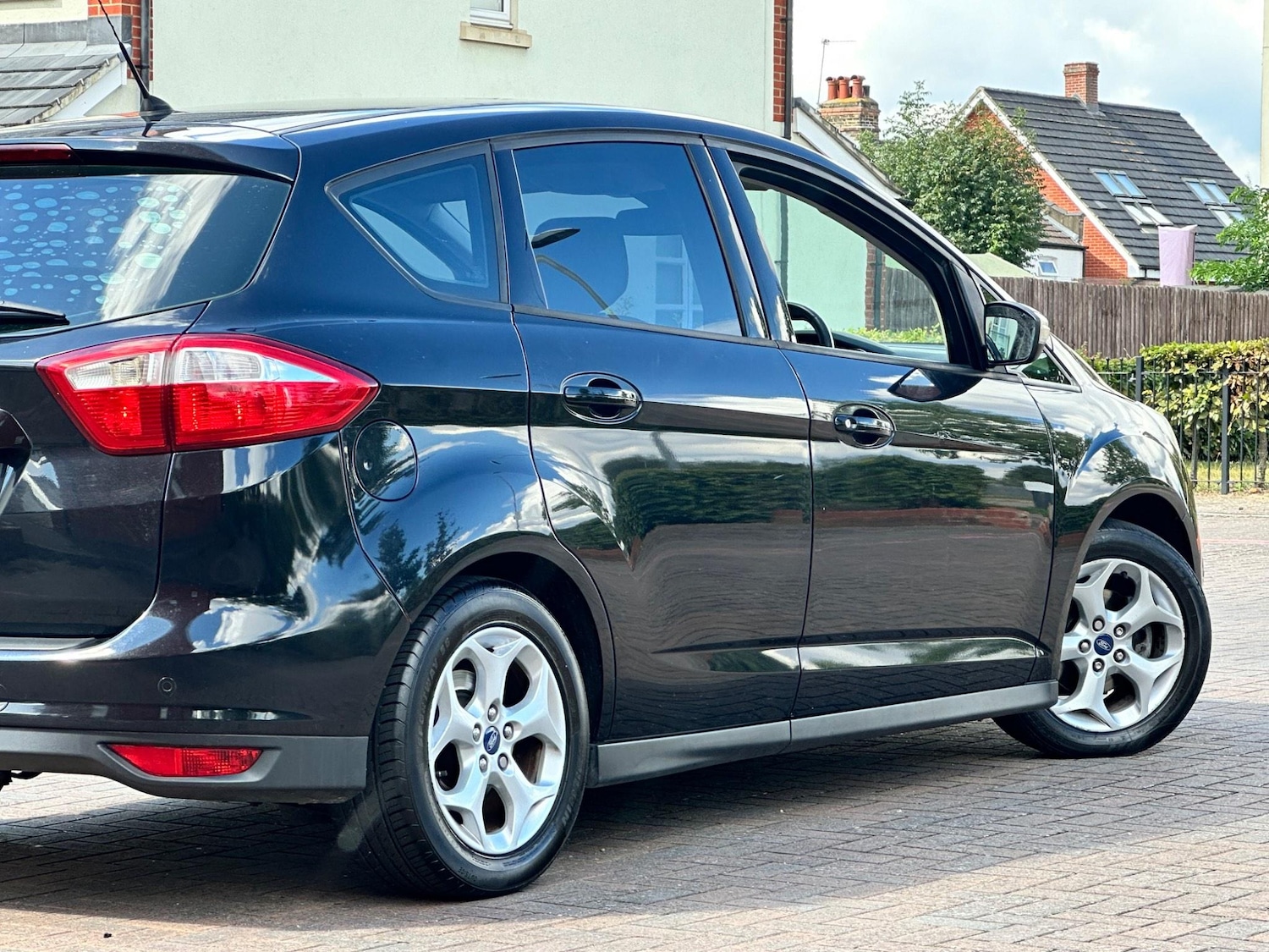 Vehicle 44