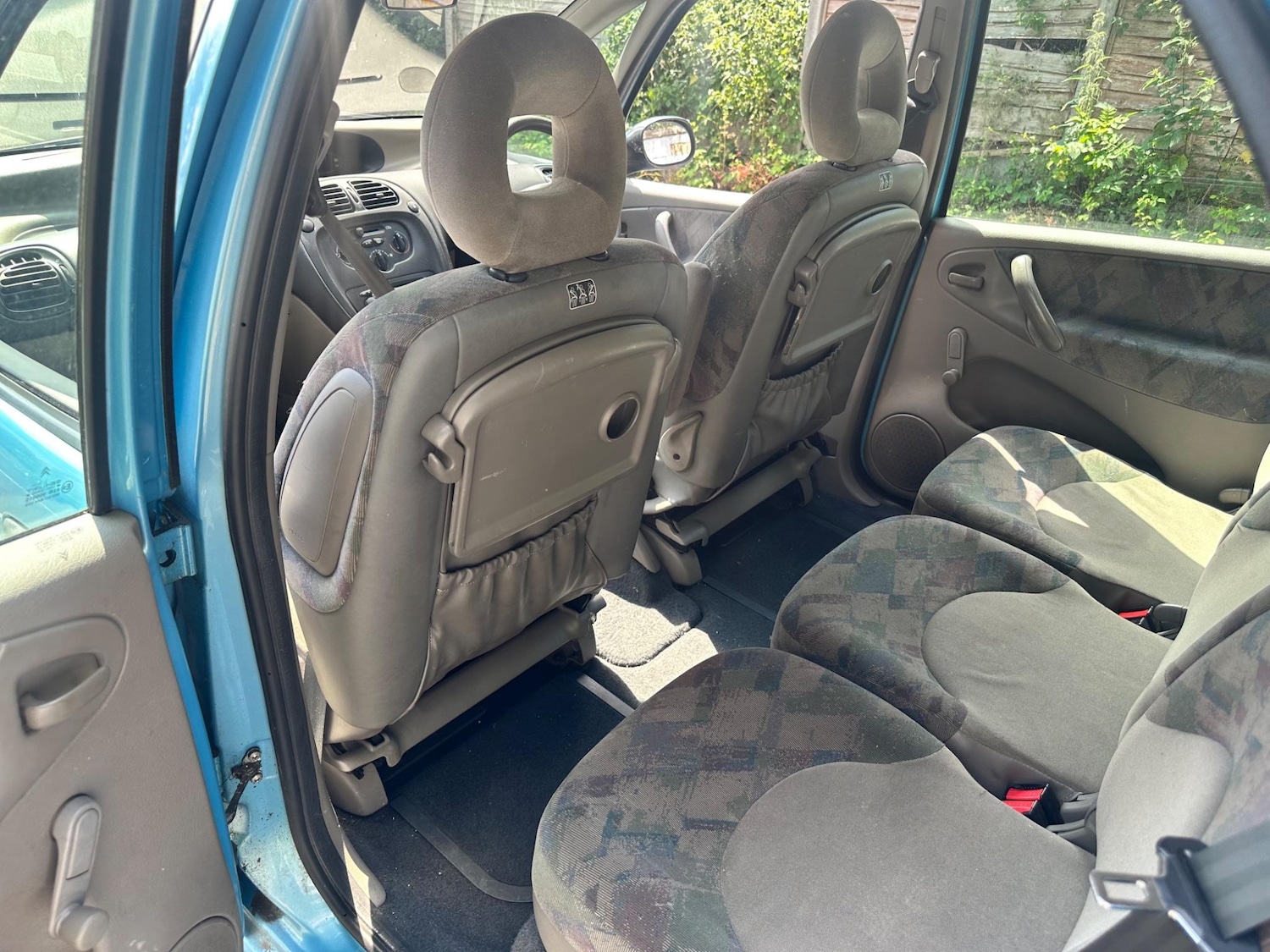 Vehicle 25