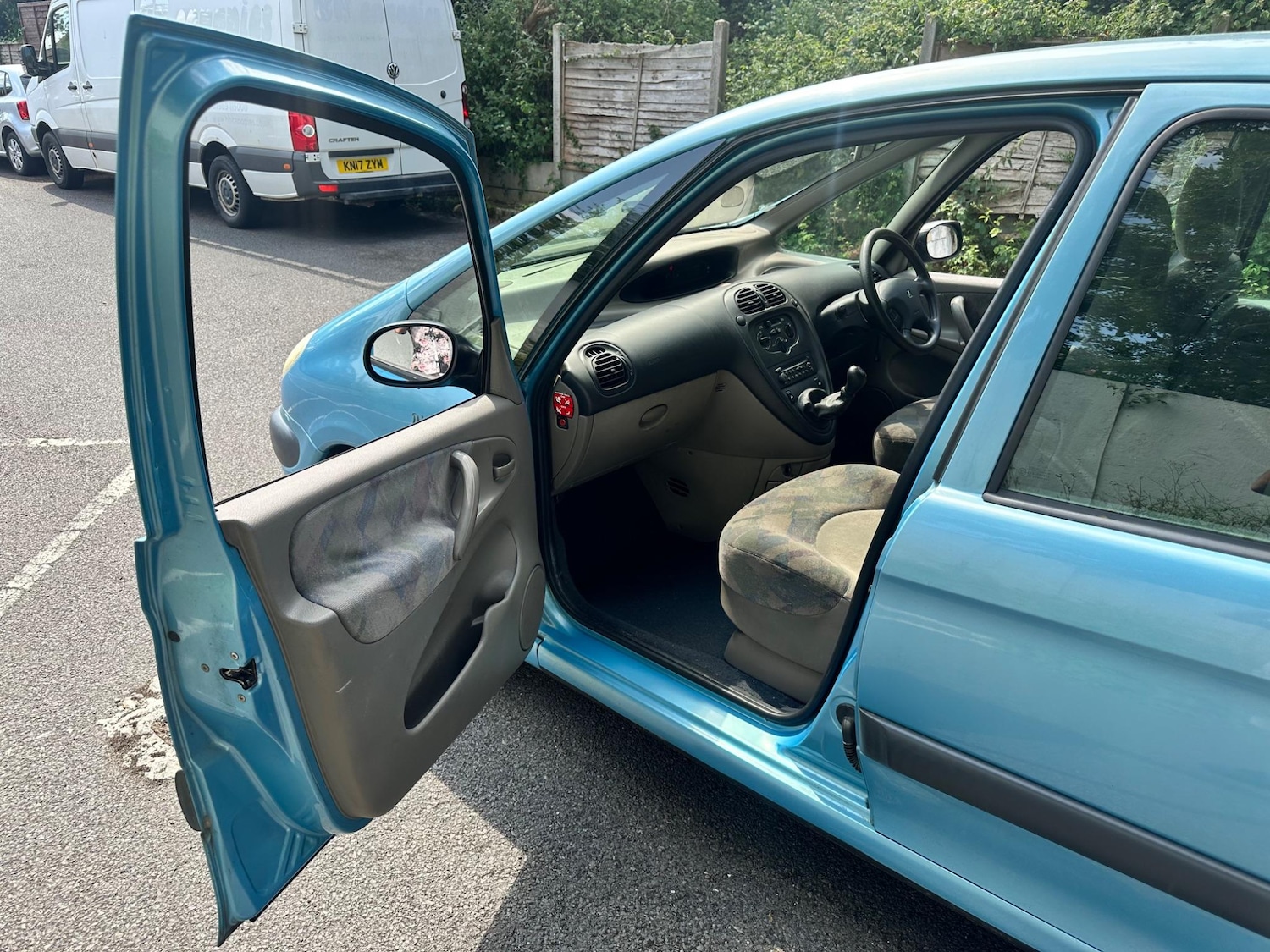 Vehicle 29