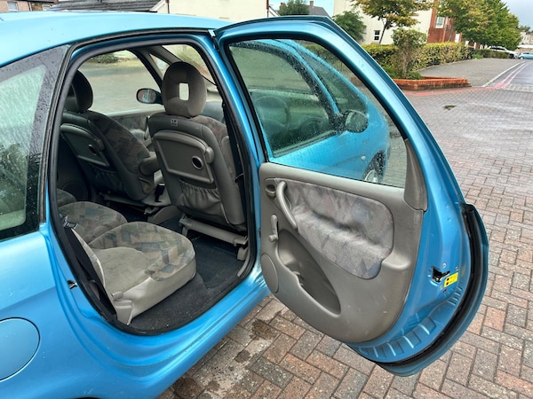 Used Citroen Xsara Picasso 2002 for sale - 75051892: Photo 31