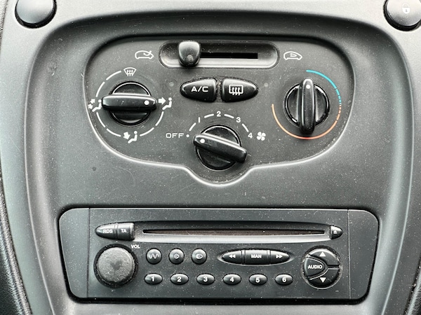 Used Citroen Xsara Picasso 2002 for sale - 75051892: Photo 47