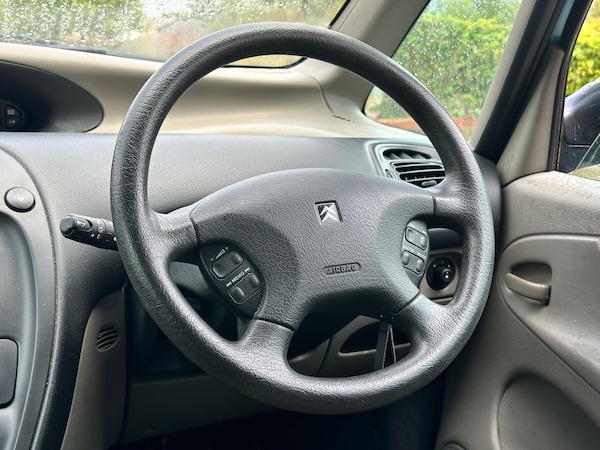 Used Citroen Xsara Picasso 2002 for sale - 75051892: Photo 52