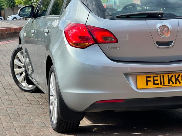 Used Vauxhall Astra 2011 for sale - 74959004: Photo 15