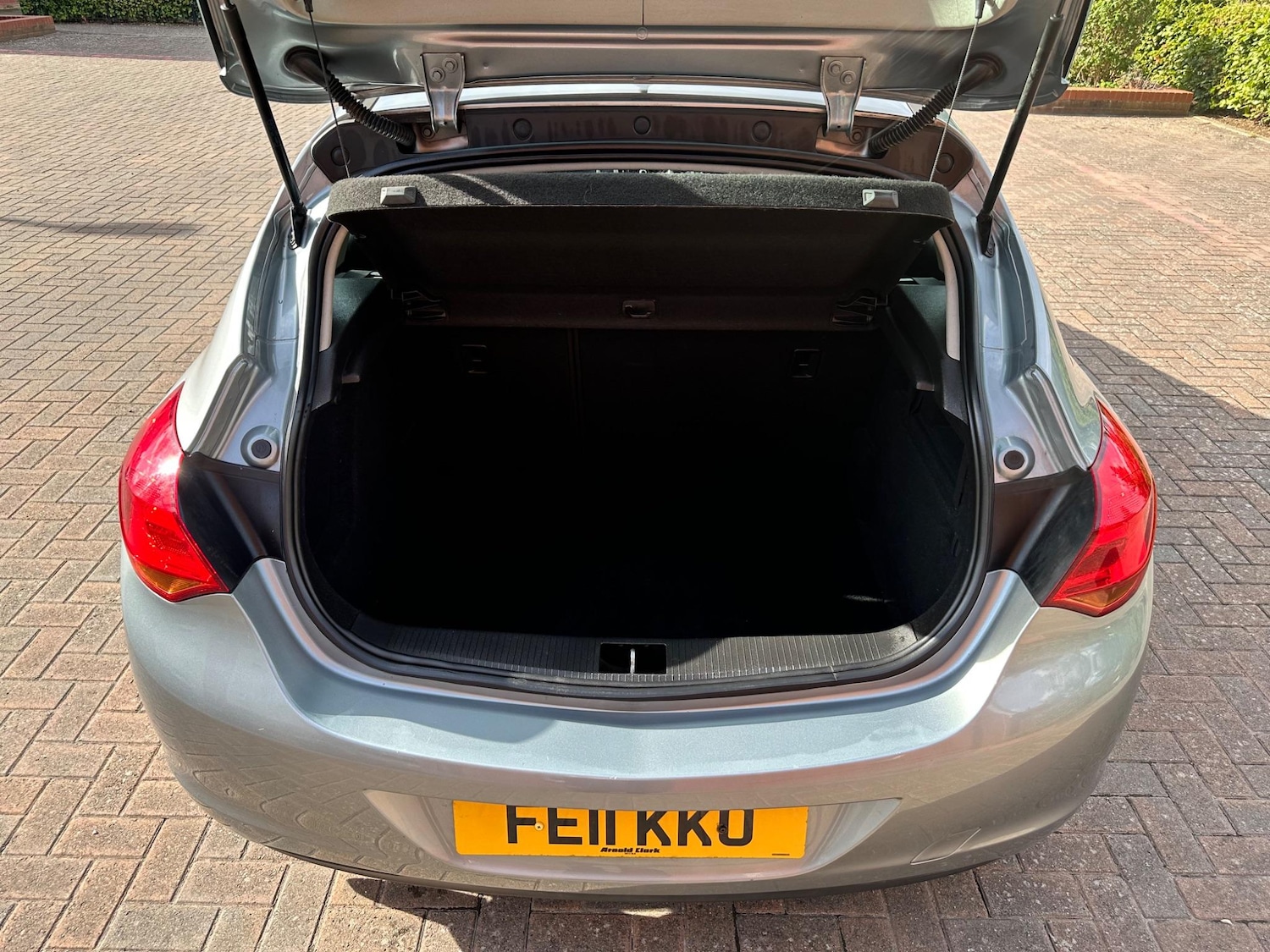 Vehicle 21