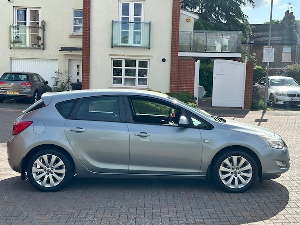 Used Vauxhall Astra 2011 for sale - 74959004: Photo 28