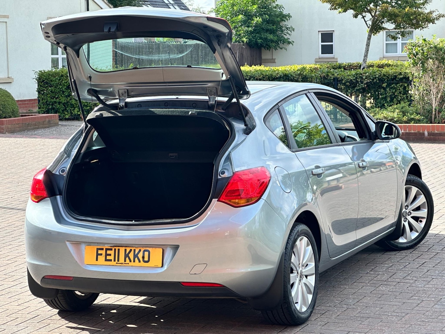 Vehicle 29