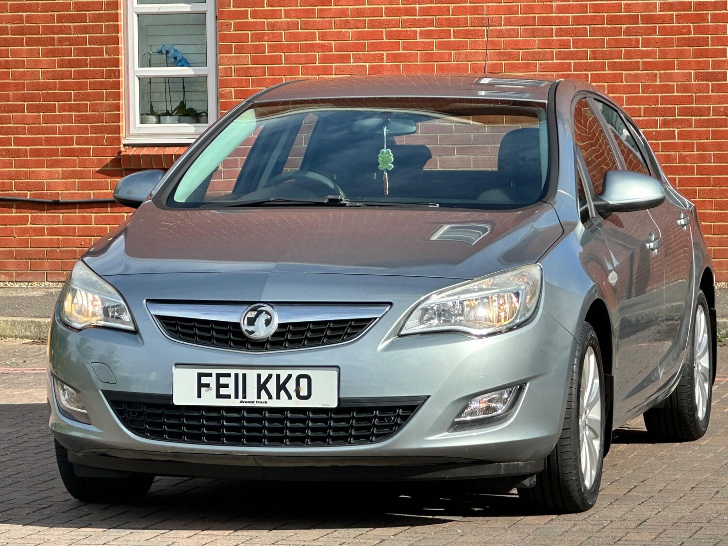 Vehicle 33