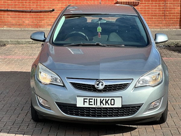 Used Vauxhall Astra 2011 for sale - 74959004: Photo 34