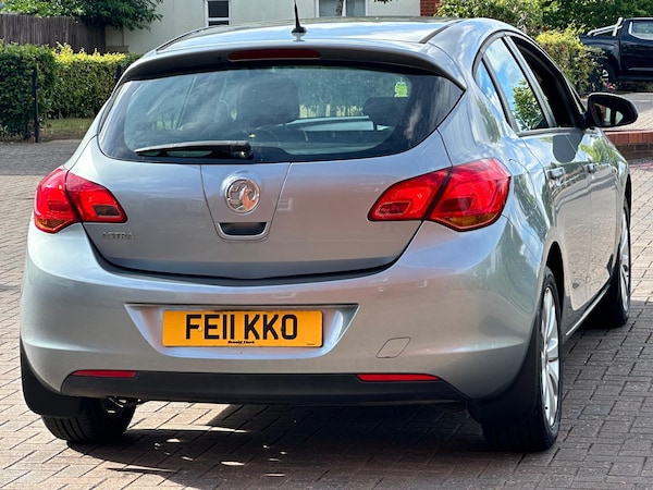 Used Vauxhall Astra 2011 for sale - 74959004: Photo 36