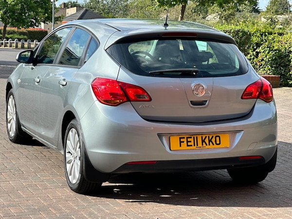 Used Vauxhall Astra 2011 for sale - 74959004: Photo 39