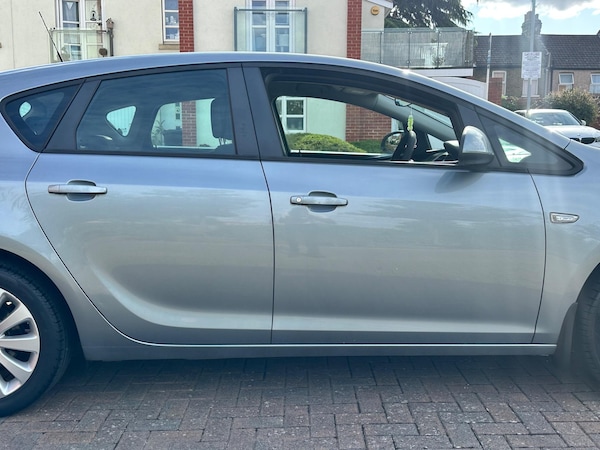 Used Vauxhall Astra 2011 for sale - 74959004: Photo 42