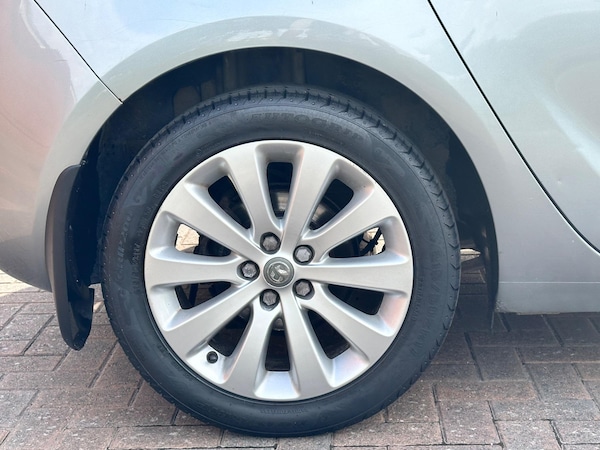 Used Vauxhall Astra 2011 for sale - 74959004: Photo 43