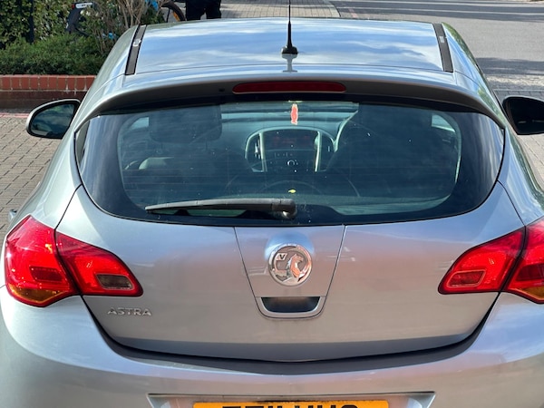 Used Vauxhall Astra 2011 for sale - 74959004: Photo 58