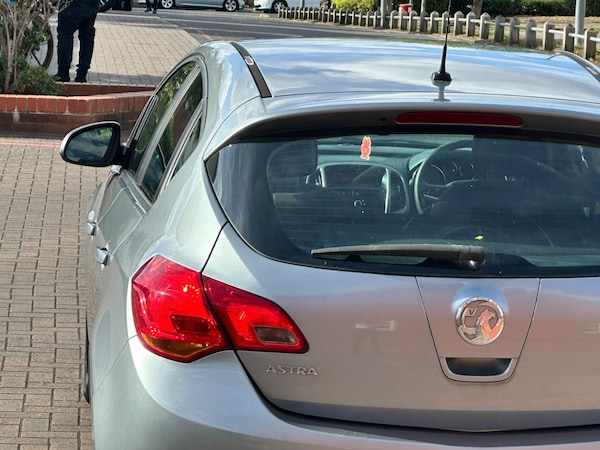 Used Vauxhall Astra 2011 for sale - 74959004: Photo 59