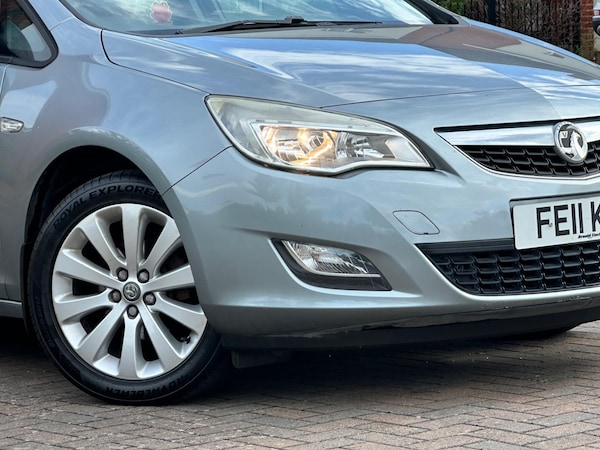 Used Vauxhall Astra 2011 for sale - 74959004: Photo 7