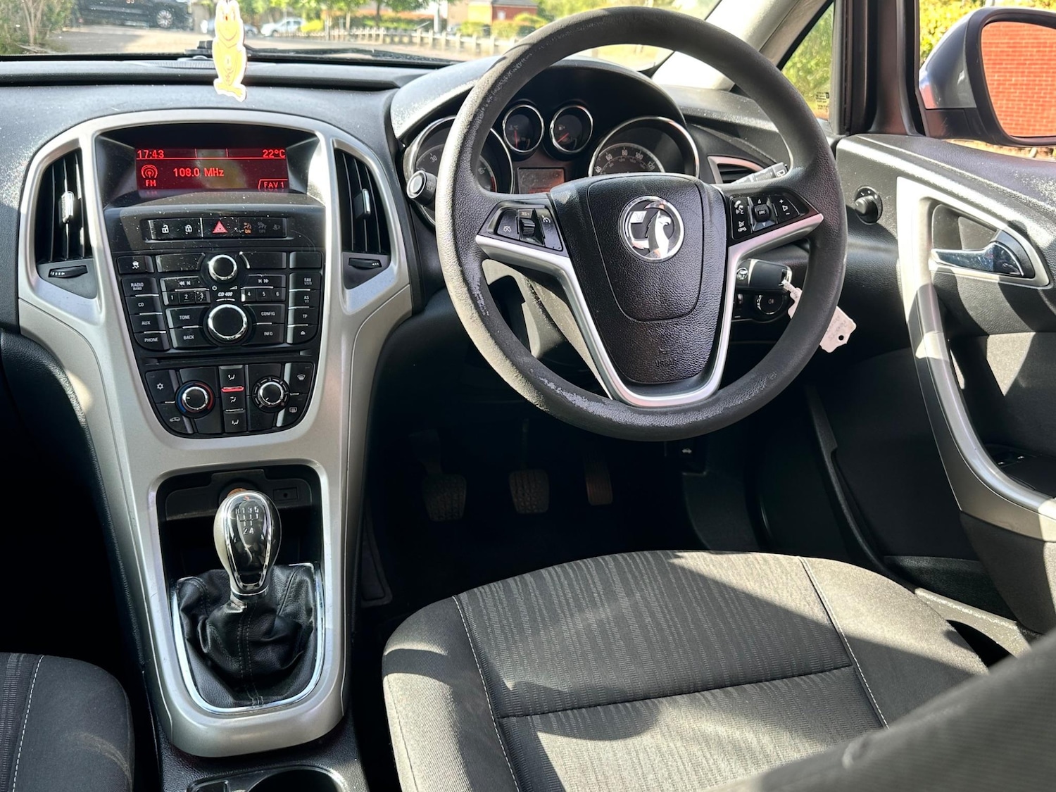 Vehicle 83