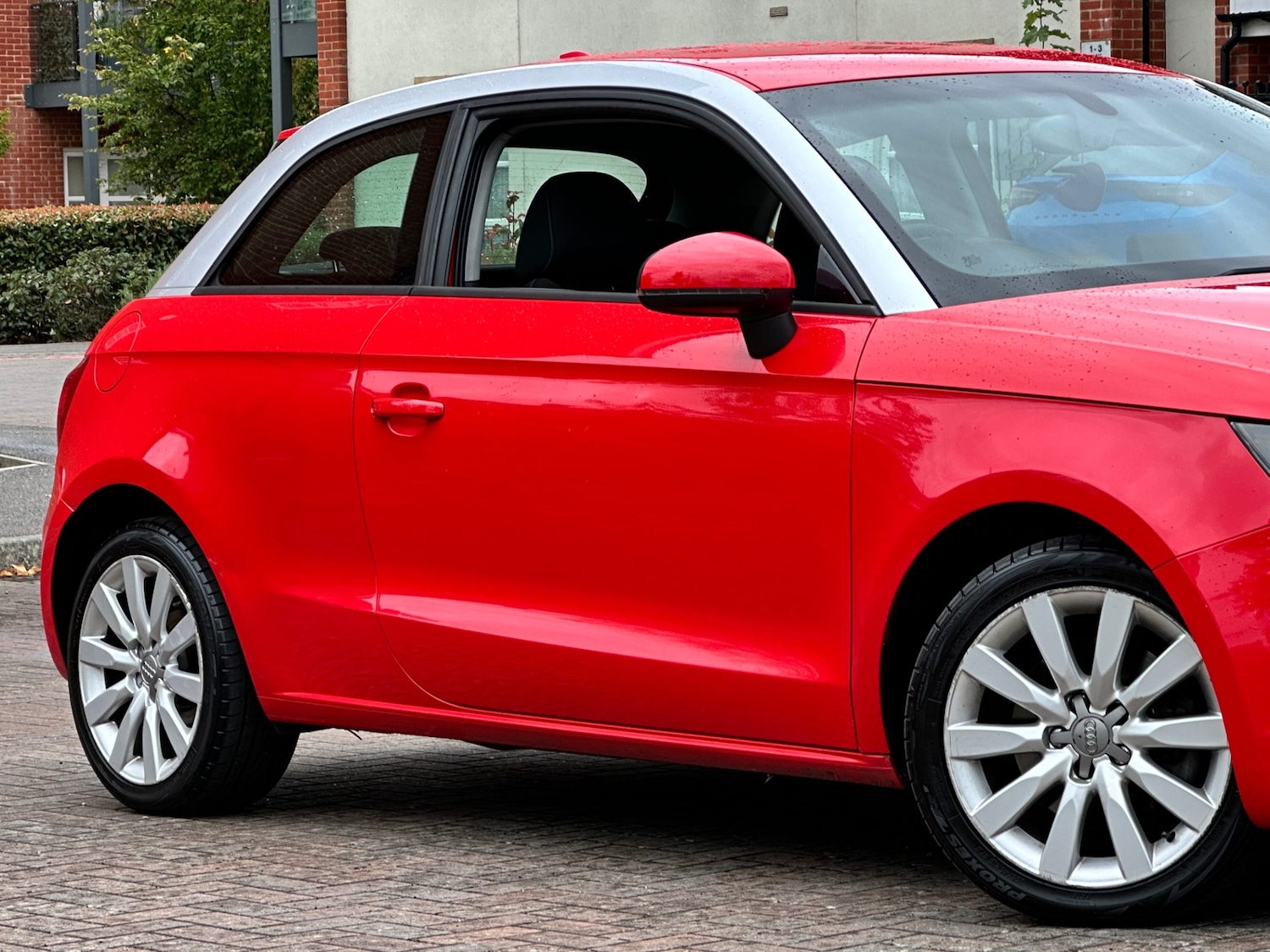 Used Audi A1 2011 for sale - 77329574: Photo 5