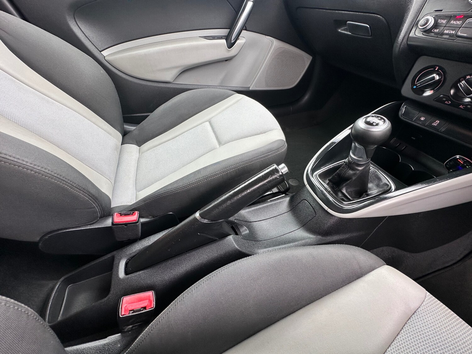 Used Audi A1 2011 for sale - 77329574: Photo 76