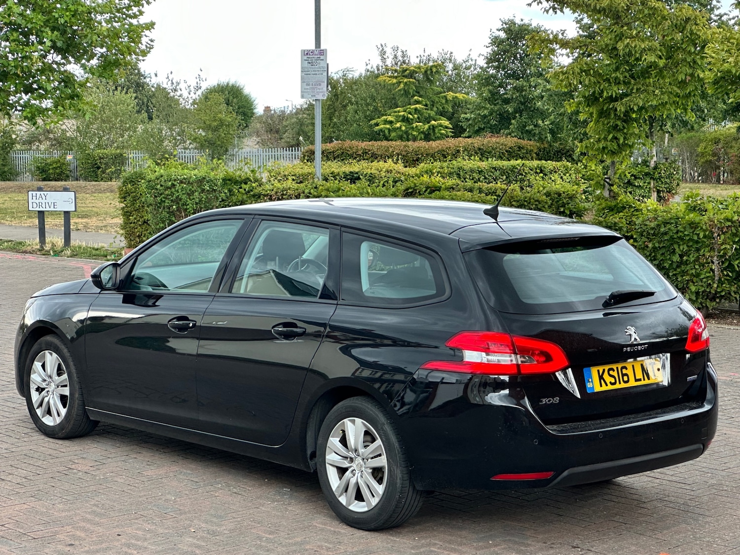 Used Peugeot 308 2016 for sale - 77329508: Photo 17