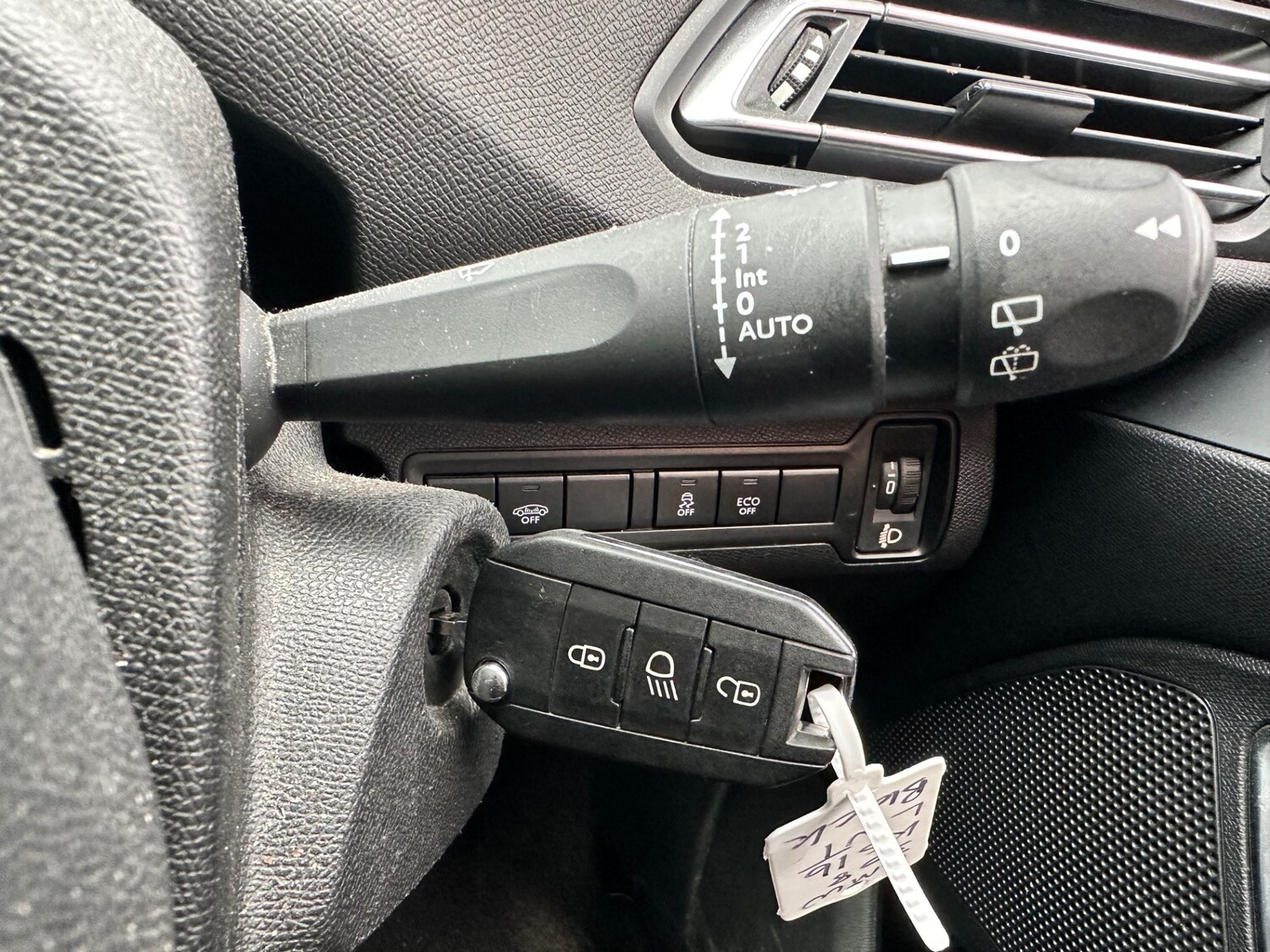 Used Peugeot 308 2016 for sale - 77329508: Photo 35