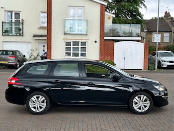 Used Peugeot 308 2016 for sale - 77329508: Photo