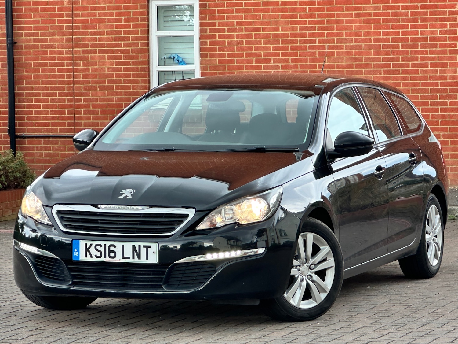 Used Peugeot 308 2016 for sale - 77329508: Photo 7