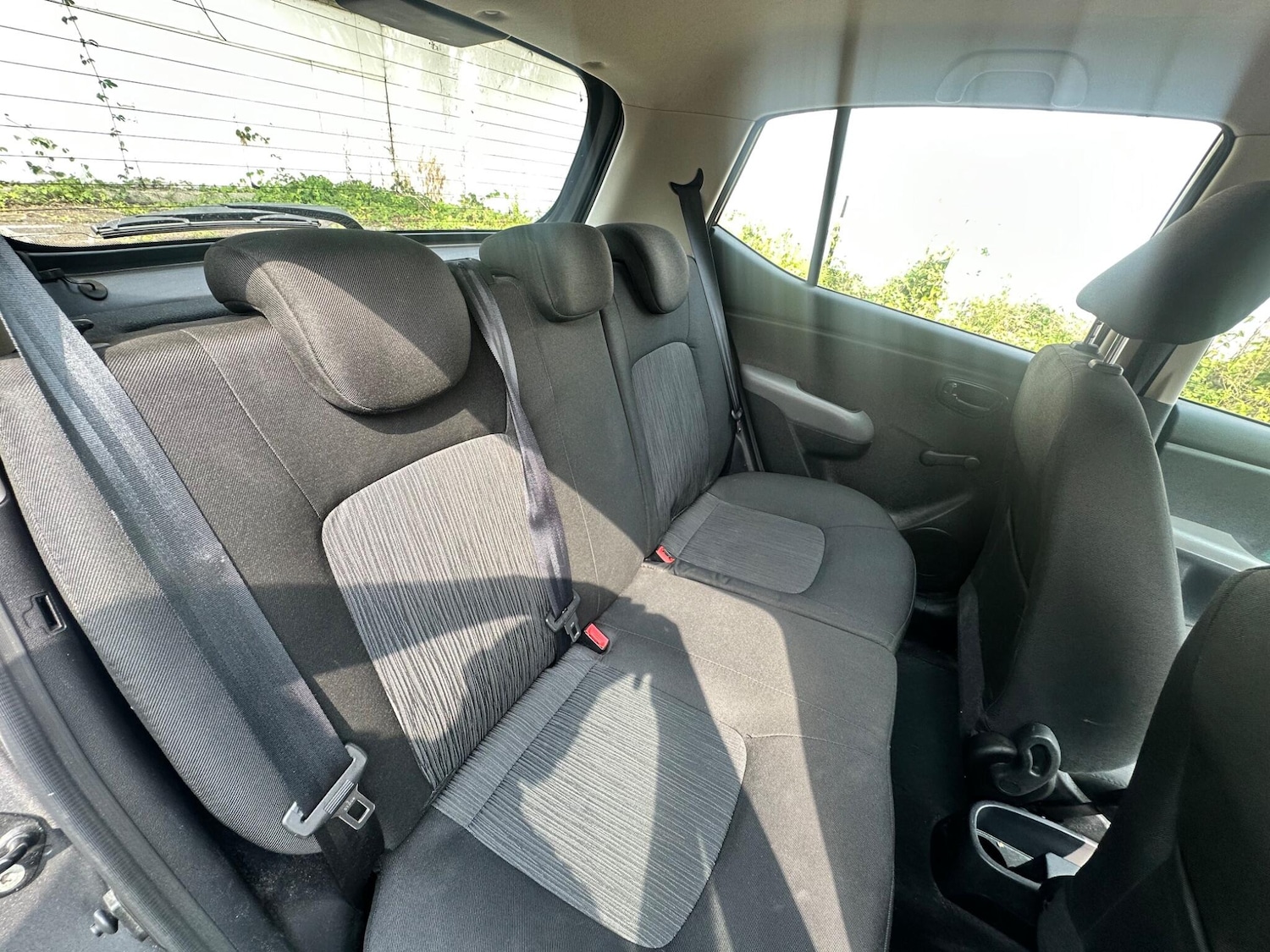 Vehicle 29