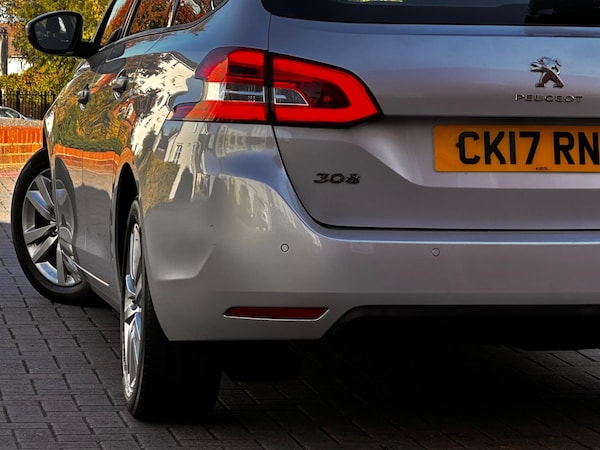 Used Peugeot 308 SW 2017 for sale - 75539881: Photo 16