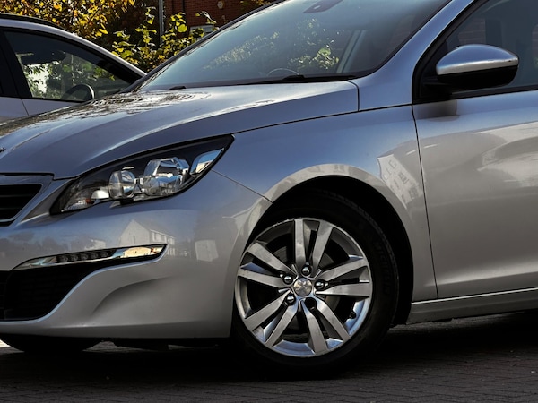 Used Peugeot 308 SW 2017 for sale - 75539881: Photo 21
