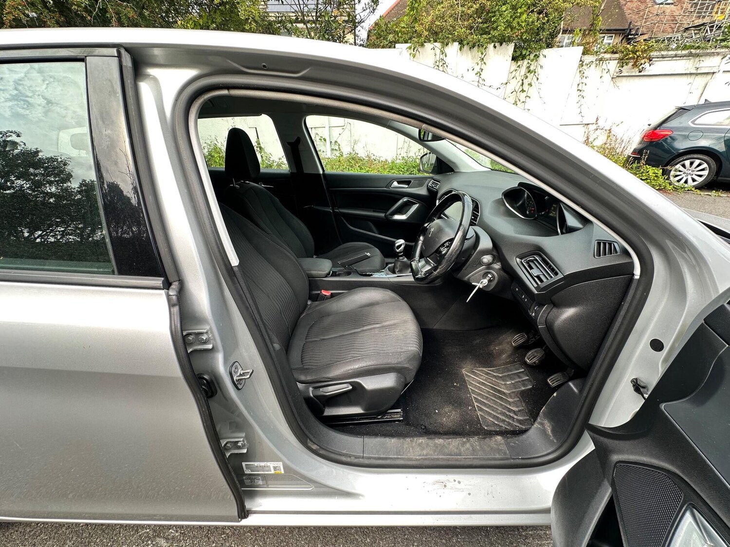 Vehicle 28