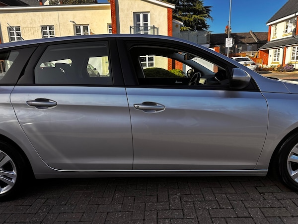 Used Peugeot 308 SW 2017 for sale - 75539881: Photo 44