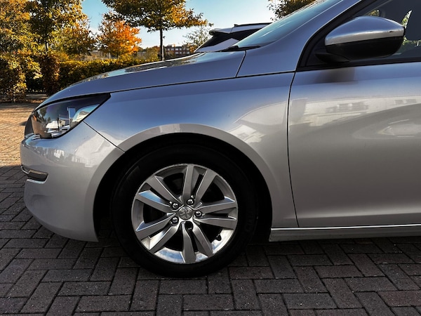 Used Peugeot 308 SW 2017 for sale - 75539881: Photo 48