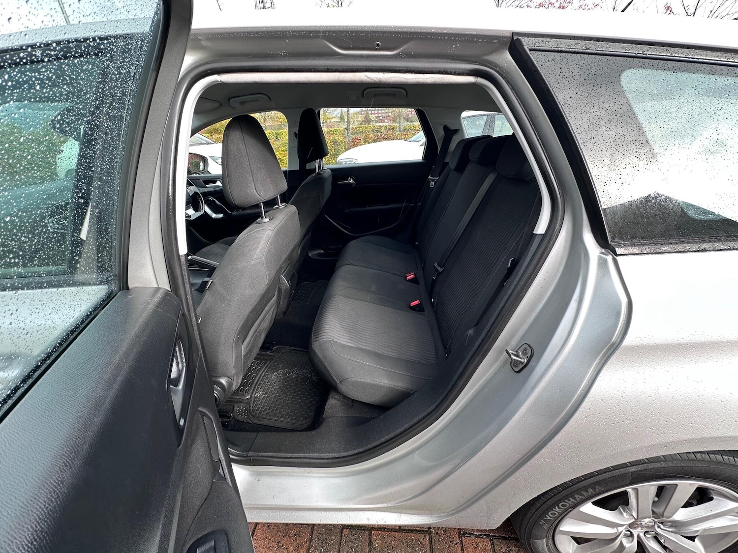 Used Peugeot 308 SW 2017 for sale - 75539881: Photo 54