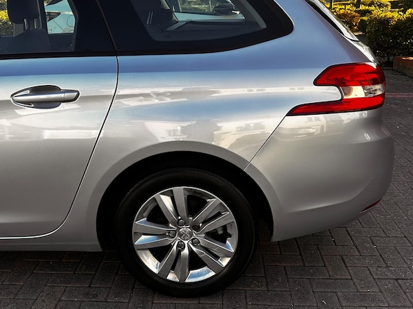 Used Peugeot 308 SW 2017 for sale - 75539881: Photo 55