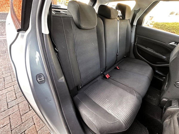 Used Peugeot 308 SW 2017 for sale - 75539881: Photo 67