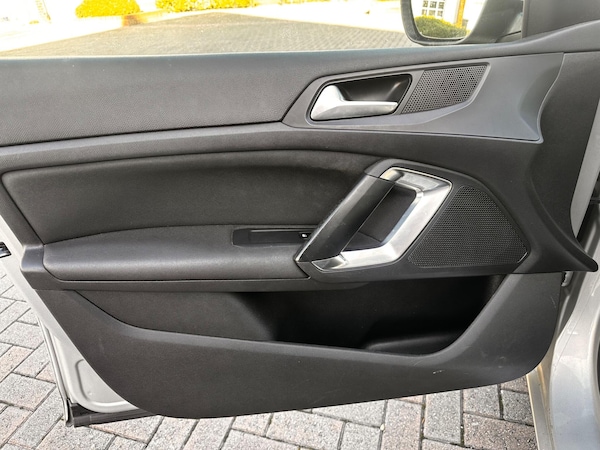 Used Peugeot 308 SW 2017 for sale - 75539881: Photo 75