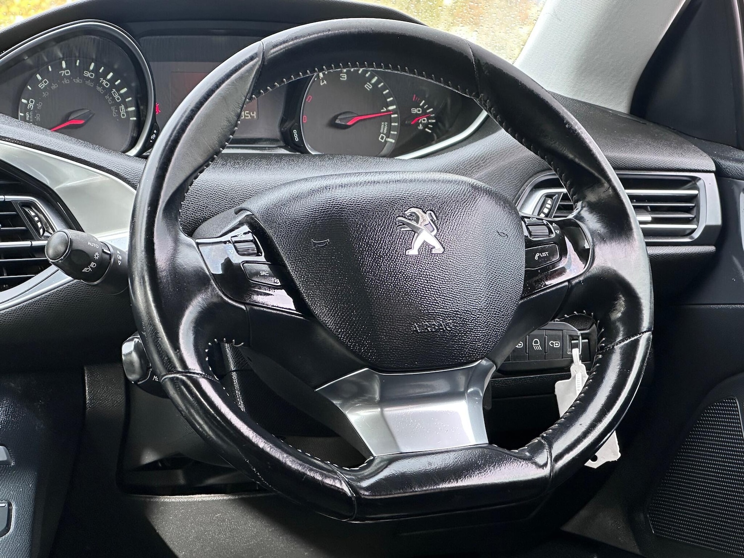 Used Peugeot 308 SW 2017 for sale - 75539881: Photo 79