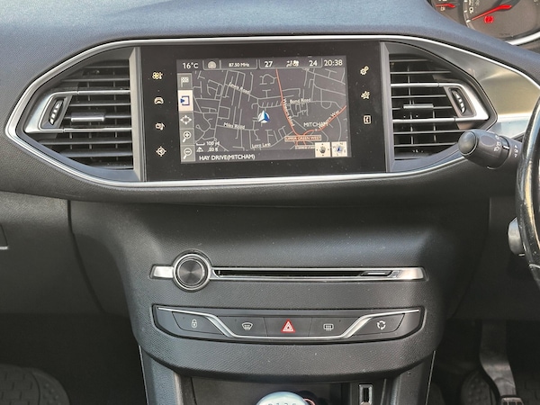 Used Peugeot 308 SW 2017 for sale - 75539881: Photo 80